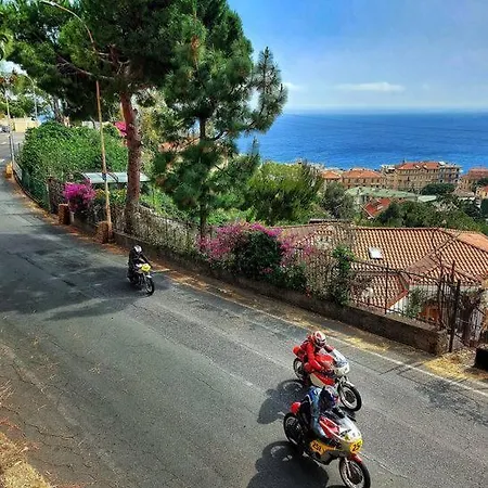 Апартаменты La Casa Della Luna *