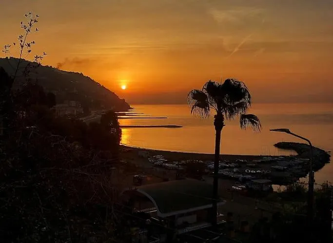 La Casa Della Luna Apartamento Ospedaletti